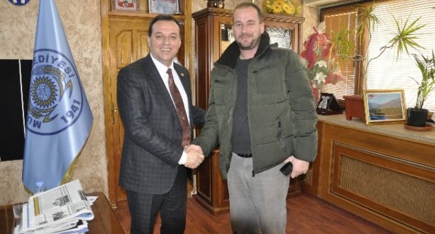 Muratlı Belediye Başkanı Nebi Tepe, Verdiği Prim Sözünü Tuttu
