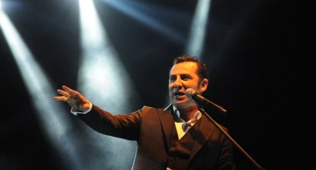 Mustafakemalpaşa’da Ferhat Göçer Fırtınası
