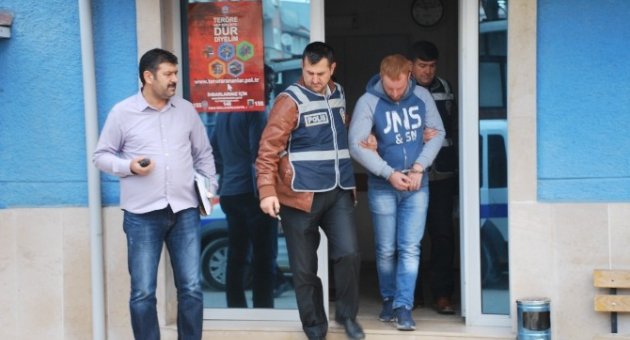 Mustafakemalpaşa’da Uyuşturucu Opersayonu: 3 Kişi Tutuklandı
