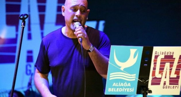 Müzisyen Kuzenlerden Nefes Kesen Konser
