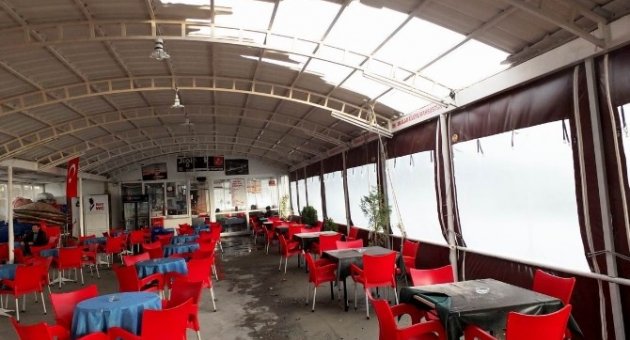 Narlı İskelesi’ndeki Gemi Tamamen Sulara Gömüldü