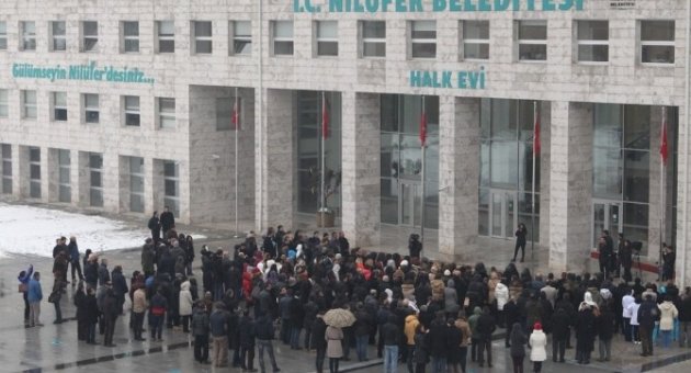Nilüfer Belediyesi Çalışanlarından Kadına Şiddet Tepkisi