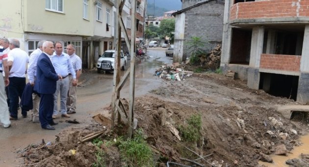 Nilüfer Belediyesi’nden Hopa’ya Yardım Eli