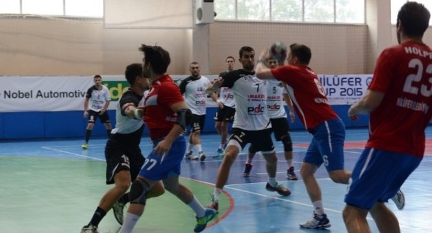 Nilüfer Hentbol Kupası’nda Şampiyon Metalurg