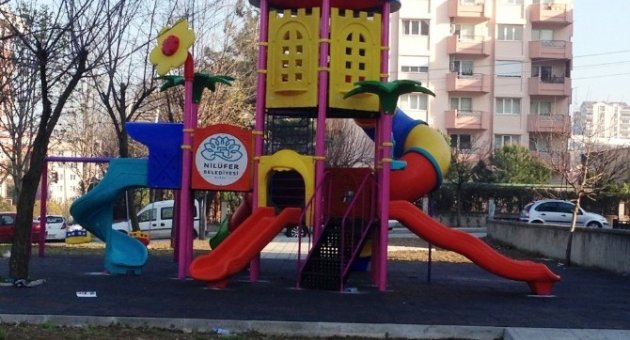 Nilüfer’deki Parkların Oyun Grupları Yenilendi