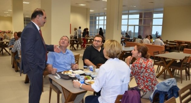 Nkü Sosyal Yaşam Merkezi Yemekhanesi Hizmet Vermeye Başladı