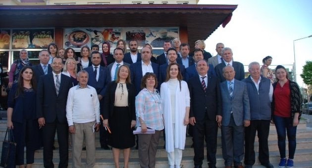 Nüket Hotar’dan Engelli Ziyareti