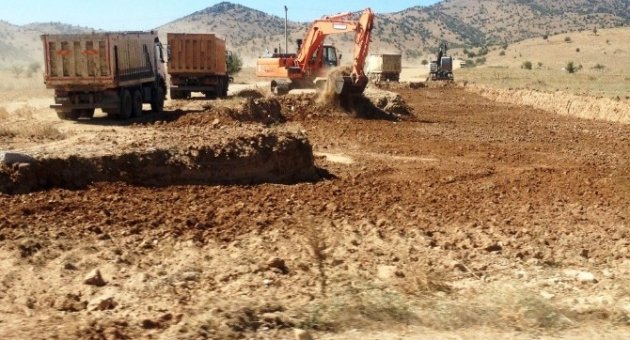 Ödemiş Osb’de İş Makineleri Sahaya İndi