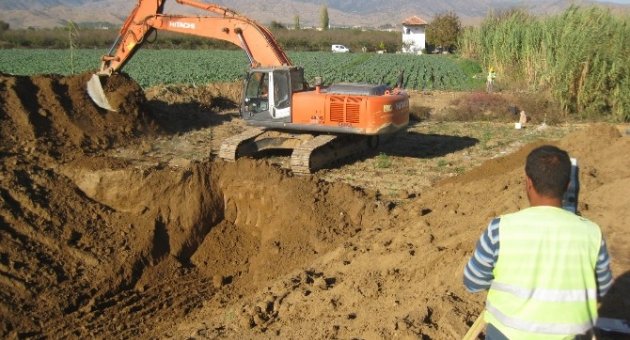Ödemiş’te, Arazi Toplulaştırmasında Üreticiler Dertli