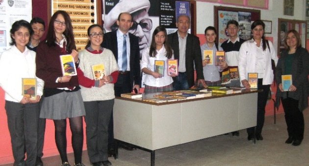 Ödemiş’te Usta Yazara Saygı