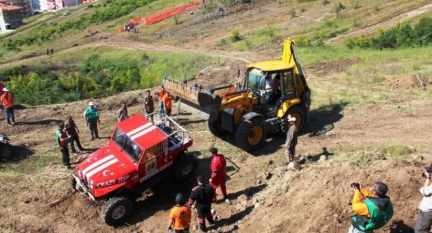 Off-road Yarışları Nefes Kesti