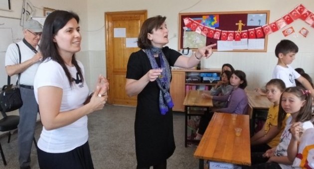 Öğrenciler Zeytinyağı Tadımını Öğrendi