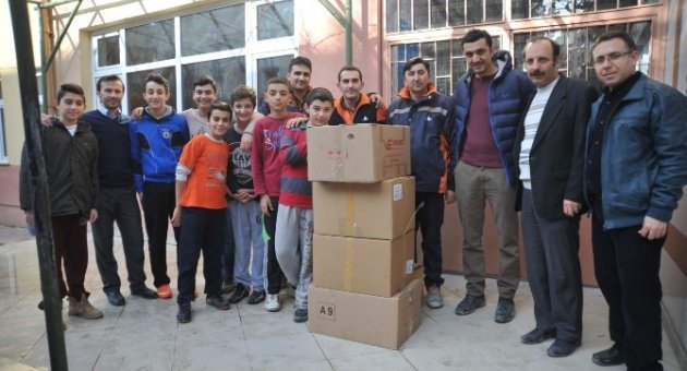 Öğrencilerden En Anlamdı Yardım