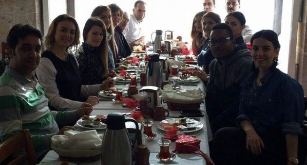Öğretmenler Gününde Birlikteliğin Tadını Çıkardılar