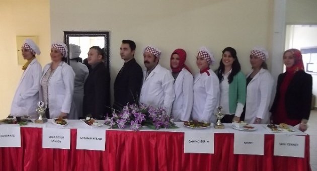 Öğretmenler Mutfakta Yarıştı