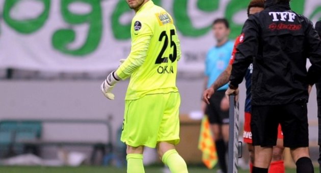 Okan Kocuk İlk Lig Maçına Çıktı