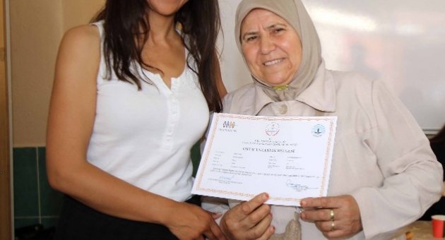Okuma Yazma Kursuyla Hayatları Değişti
