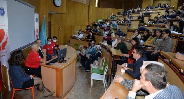 "öldü" Diye Mezarı Kazıldı, Şimdi Her Yerde Organ Bağışının Önemini Anlatıyor