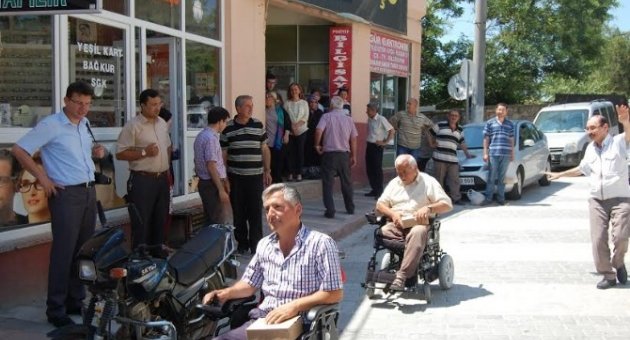 Orhanelili 2 Engellinin Akülü Araba Sevinci