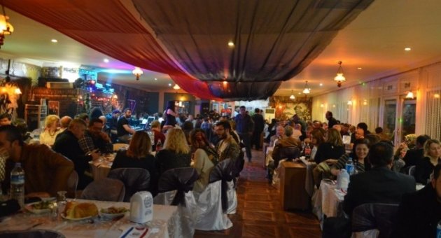 Orhangazi Spor Camiası Gençlerbirliği Gecesinde Bir Araya Geldi