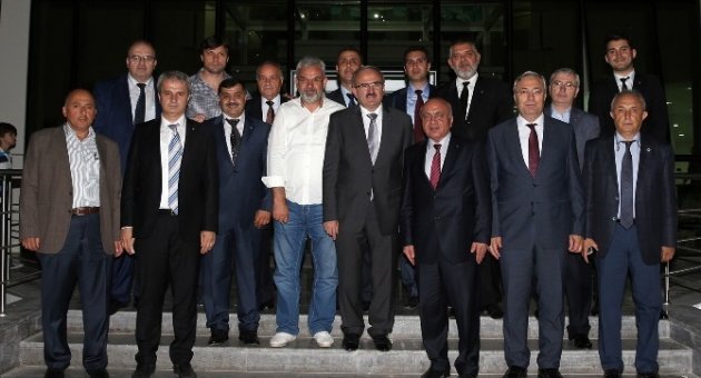 Osb’de Dayanışma Gecesi