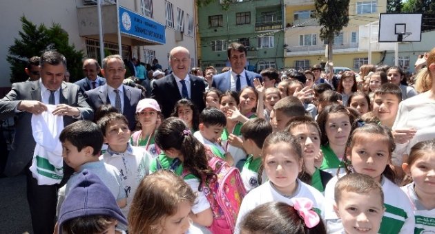 Osmangazi’de Hizmet Almayan Okul Kalmayacak