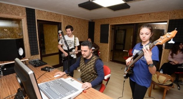 Osmangazi’den Genç Starlara Albüm