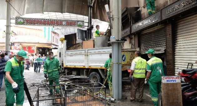 Osmangazi’den Yangınzede Çarşı Esnafına Destek
