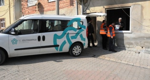 Otistik Çocuğun Yaktığı Eve Belediye’den Yardım Eli