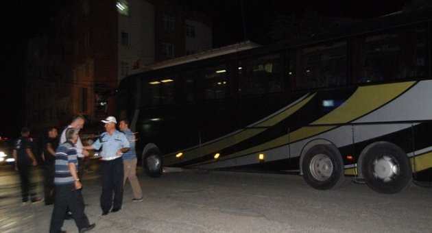 Otobüste Balık İstifi 72 Kaçak Suriyeli Yakalandı