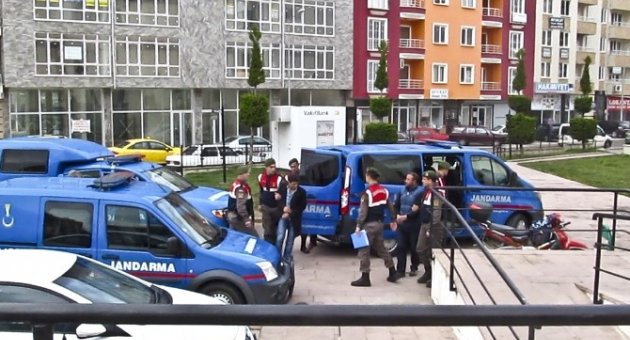 Otogarda Mülteci Operasyonu