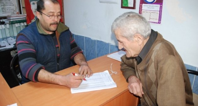 Oy Kullanmak İçin Seçmen Listelerini Kontrol Edin