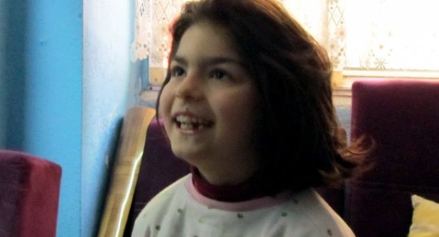 (özel) Çaresiz Anne Biri Engelli İki Çocuğuyla Bir Başına Kaldı