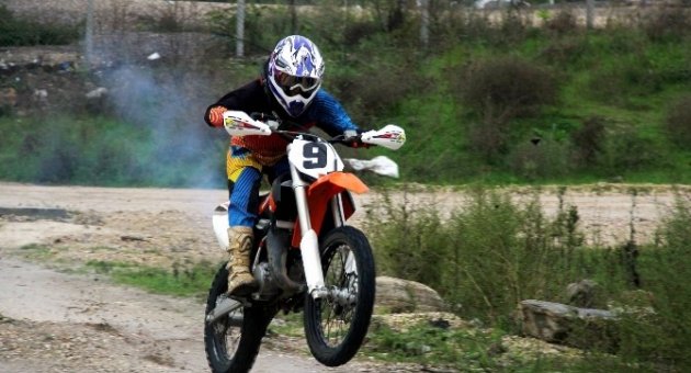 (özel Haber) 12 Yaşındaki Murathan’ın Hızına Kimse Yetişemiyor