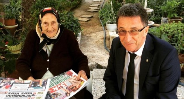 (özel Haber) Anne Duasıyla 27 Yıldır Başkanlık Yapıyor...