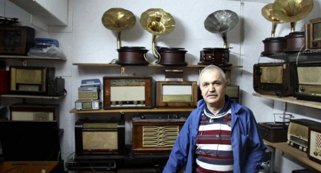 (özel Haber) Asırlık Radyolar Hayat Buluyor