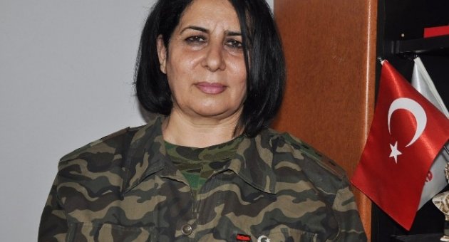 (özel Haber) Azeri Kadın Yüzbaşı: "türkiye İçin Savaşmaya Hazırım"