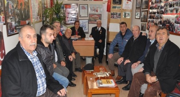 (özel Haber) Bandırmalı Gazi Ve Engelli Ailelerinin Seyahat Kartı Çilesi