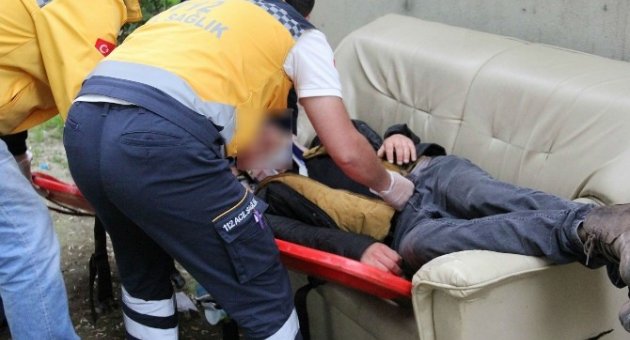 (özel Haber) Bonzai Kullandı, Koltuğa Böyle Sızdı