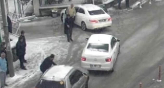 (özel Haber) Bursa’daki Kar Kazaları Kameralara Böyle Yansıdı
