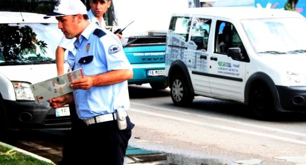 (özel Haber) Çarptığı Kadını Bırakıp Olay Yerinden Kaçtı