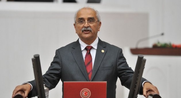 (özel Haber) Chp’li Vekilden İthal Doktora ‘yaş’ Önergesi