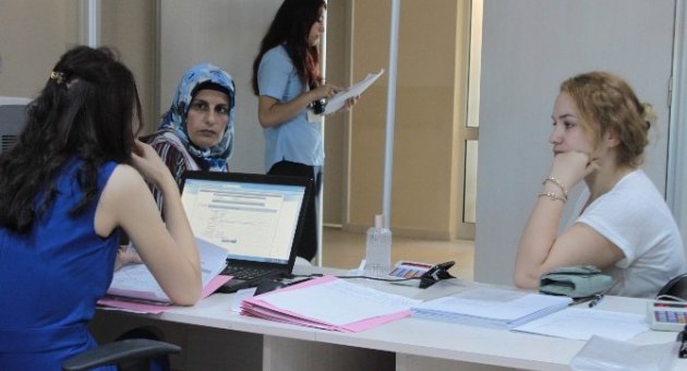 (özel Haber) Evde Çocuk Yardımı İçin Sgk’ya Koştular