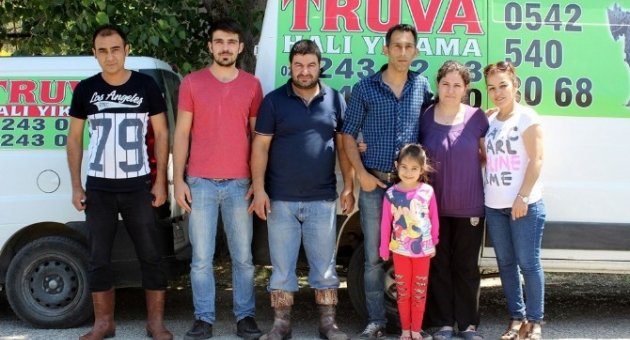 (özel Haber) Halının İçerisinde 2 Bin Tl Unuttular