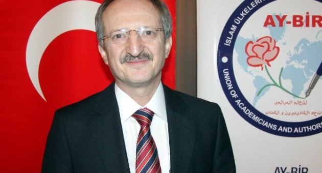 (özel Haber) İslam Ülkeleri Akademisyen Ve Yazarlar Birliği Başkanı Prof. Dr. Yusuf Balcı: