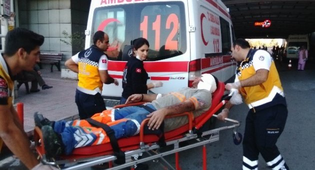 (özel Haber) Şerit Boyama Aracı Bomba Gibi Patladı: 2 Yaralı