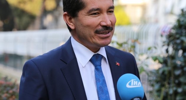 (özel Haber) Yeni Yıla Ağaç Keserek Değil Fidan Dikerek Girecekler