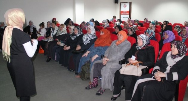 Özel Hayat Hastanesi, Sağlıklı Beslenme Ve Obeziteye Dikkat Çekiyor
