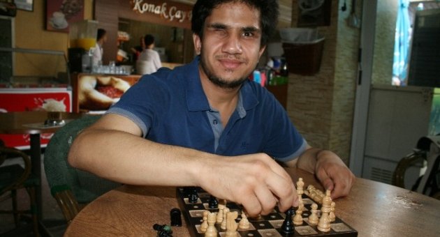 (özel) İmkansızı Başardı, Kasparov’u Mat Etmek İstiyor