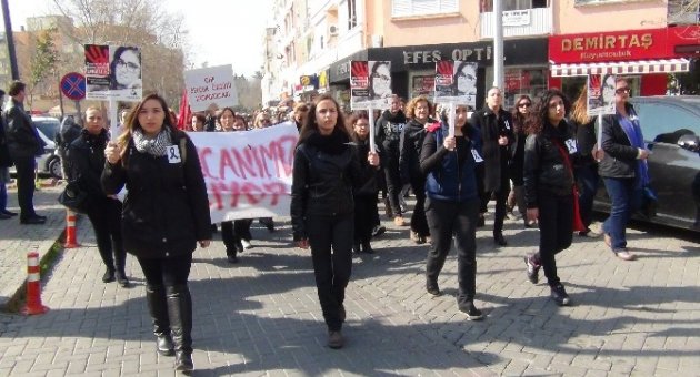 Özgecan Aslan İçin Ninni Söyleyerek Yürüdüler